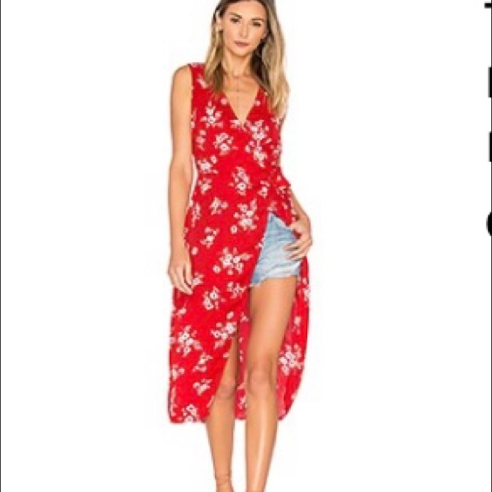 XS L’Academie “Hi-Low Wrap Blouse” in Red Floral